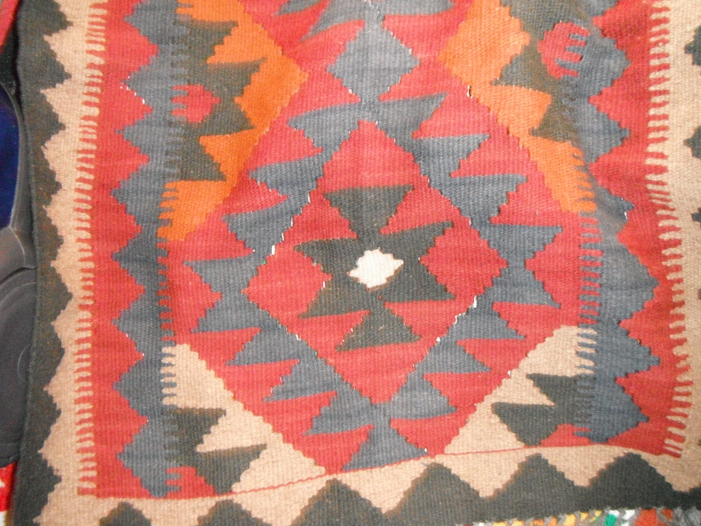 Yün Halı (El Dokuma)